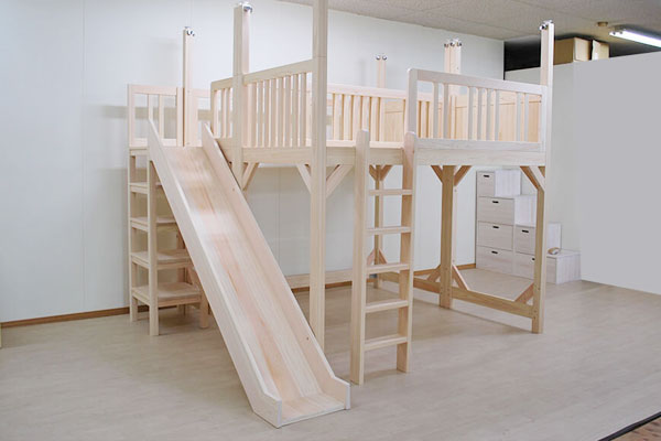 ミニロフトベッド北欧やドイツの滑り台付きもある楽しいミドルベッドAngel's Share
