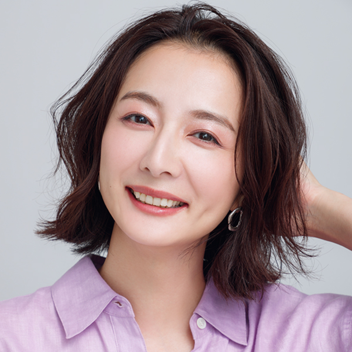 いい夫婦の日😂😂😂 いつの写真?!w彼と一緒にいると、大体飲んだくれてて ずっと喋ってて、一緒にいると楽しくて仕事終わりでも時間さえあればデートして🤣 子ども達の親でもあり、夫と妻でもあり。 子どもが撮ってくれる写真に、いつも笑顔の自分達がいて