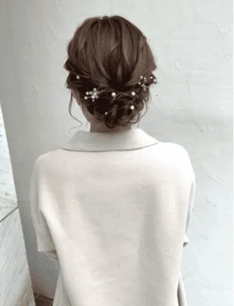 結婚式お呼ばれにおすすめのパール髪飾り4選マナーとヘアアレンジも - 秋葉原コットン