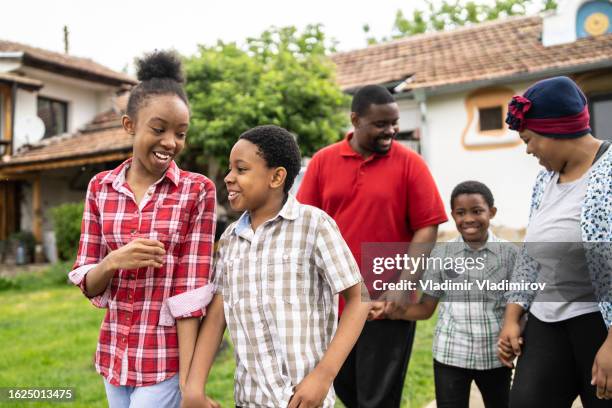 ジャマイカ人男性のポートレート - 30代のストックフォトや画像を多数ご用意 - 30代, 30代の男性, アフリカ民族 - iStock