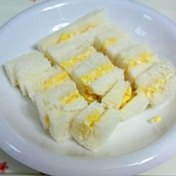 赤ちゃんの離乳食でサンドイッチはいつから食べて大丈夫？2つの注意点とおすすめレシピはじめてママ