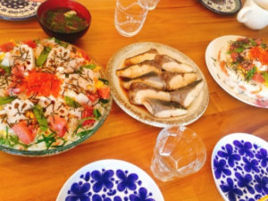 初節句・桃の節句 ひなまつり のお弁当・仕出し宅配自宅でのお食事 会メニュー・おすすめのお弁当・仕出しをご紹介中納言の宅配弁当。大阪、神戸 関西・阪神間 の高級仕出し弁当宅配