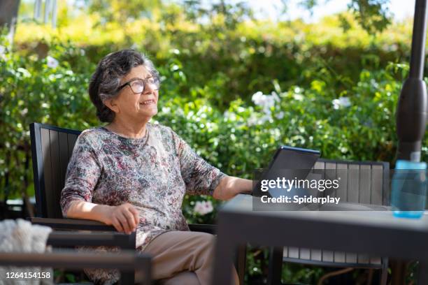 アルメニア人女性の写真 - 無料の高画質写真をダウンロードFreepik