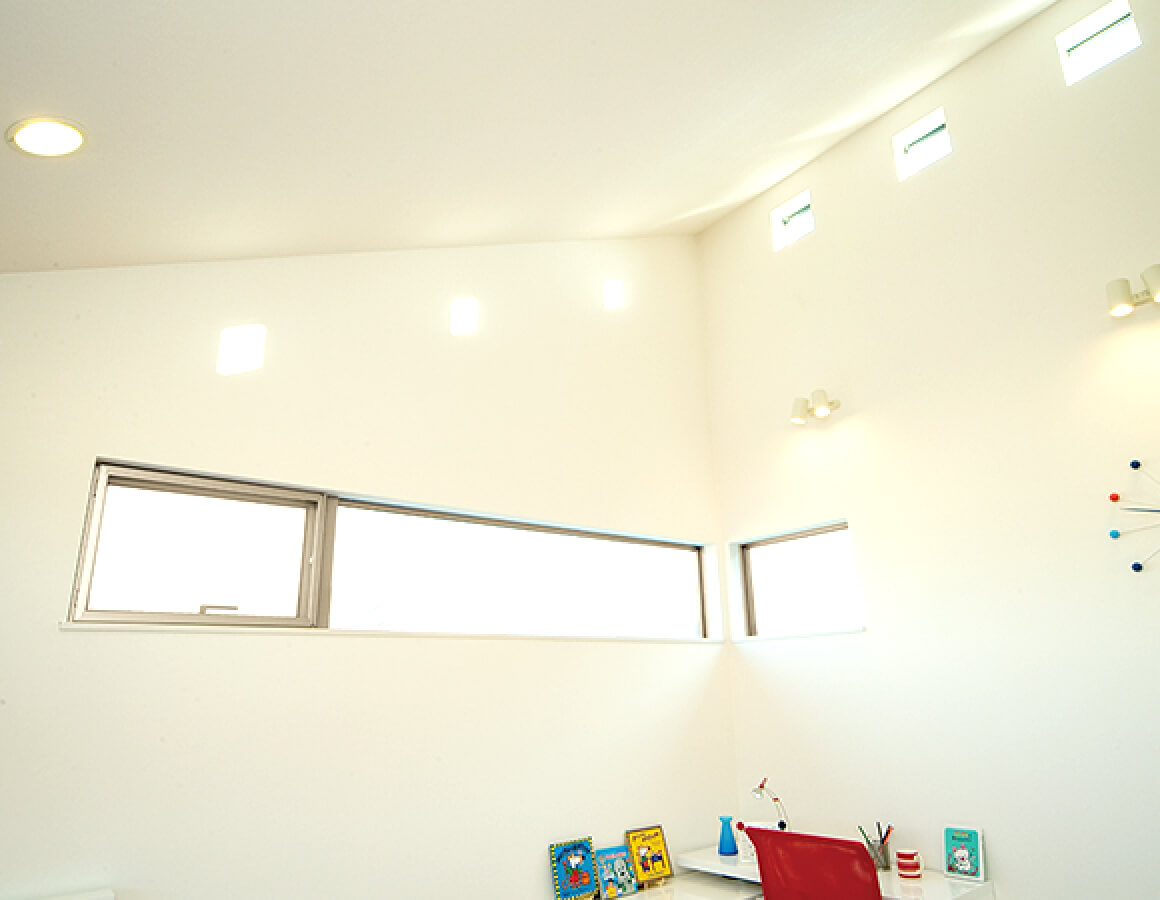 子供室 眺めのいい窓- 子供部屋事例SUVACO スバコ