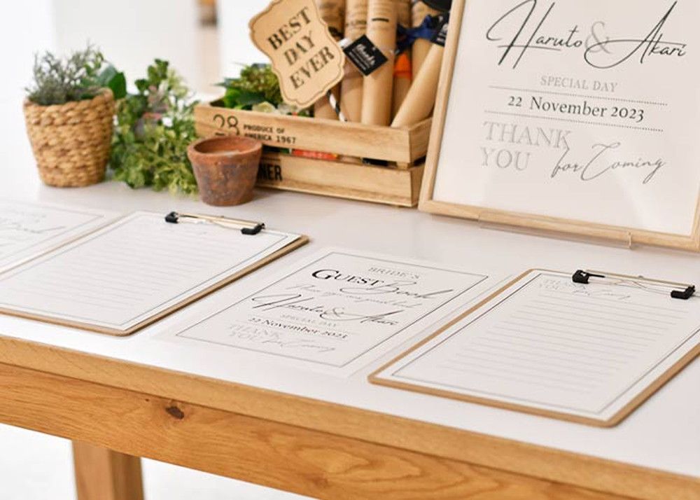 結婚式の受付には何を飾る？受付サインや芳名帳など先輩カップルの実例をご紹介！結婚ラジオ結婚スタイルマガジン