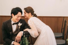オープニングムービー 前撮りフォトと一緒に撮る、結婚式用のオープニングムービ
