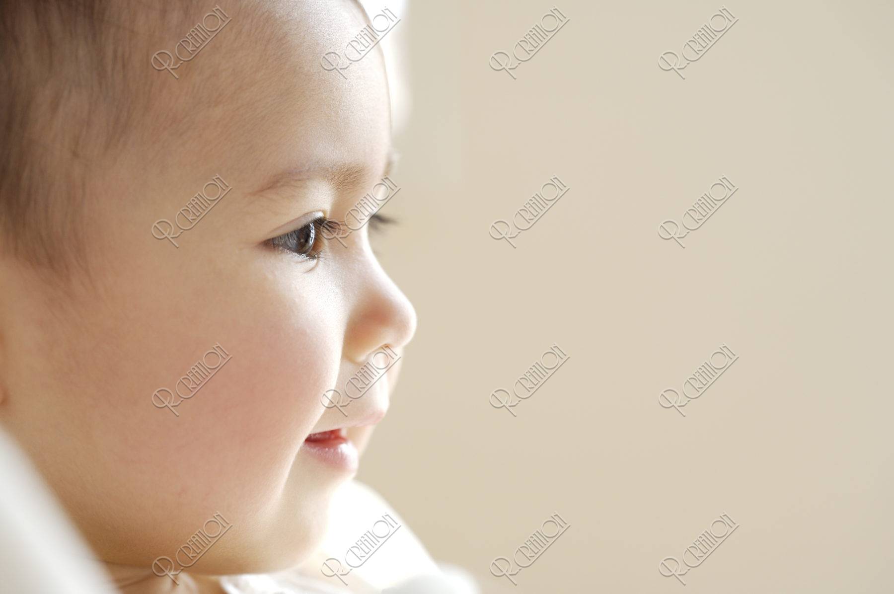 赤ちゃんの頭の形矯正斜頭症のマッサージについて様々な情報をお伝えいたします。斜頭症矯正ならべびきゅあ