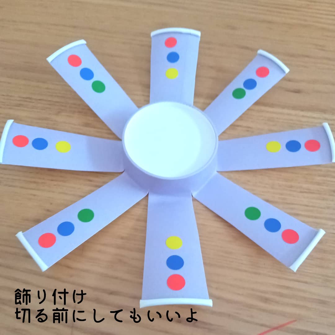 100均グッズで簡単!手作りできる布おもちゃ 乳児クラスにおすすめ 保育士・幼稚園教諭のための情報メディア ほいくis ほいくいず