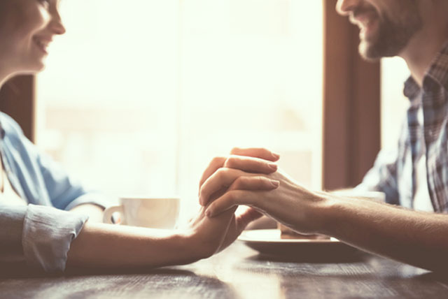 1,786,129 夫婦 Stock Photos, High-Res Pictures, and Images - Getty Images家族, カップル, 老夫婦