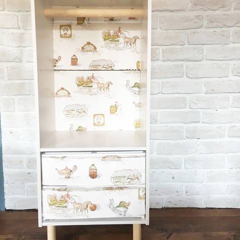 子ども用ハンガーラックをニトリのカラーボックスで作ろうRoomClip mag暮らしとインテリアのwebマガジン