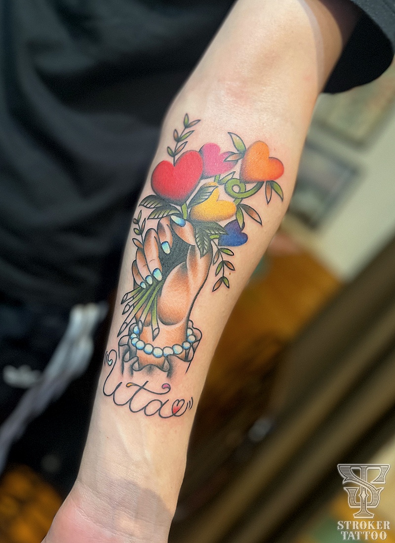 家族 タトゥー ポートレートBLACK&GREY ブラック＆グレーNEW LISTギャラリー一覧インスクライブのタトゥー の実績を紹介しています。指定のデザインのカテゴリーが一覧で表示されます