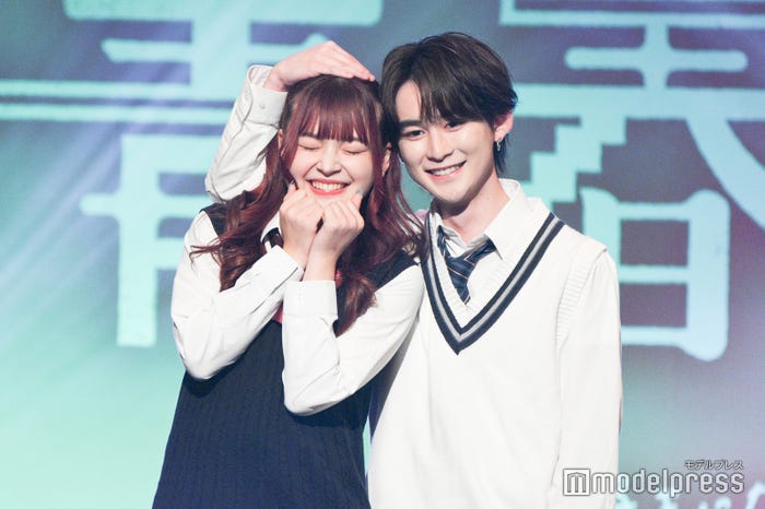 ディズニーランドがオープンした1983年当時、カップルだった2人→37年後目頭が熱くなる現在の姿に感動 1 3ライフスタイル ねとらぼ