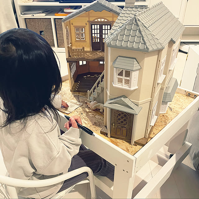 シルバニアファミリーカスタム ウサギファミリー ホワイト シルバニアファミリーの人形 その他人形 Timer 通販 17321210