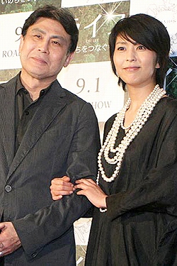 美男美女夫婦」「お似合いすぎ」橋本環奈&佐野勇斗の“家族ショット”が話題にニフティニュース