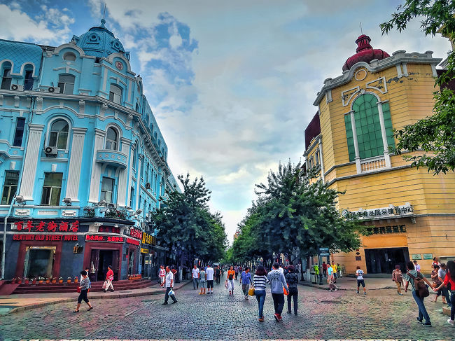 氷の滑り台”に最大6時間待ち 大盛況の中国・ハルビン「氷雪祭り」 「映え」「厚いもてなし」SNSで拡散され殺到FNNプライムオンライン