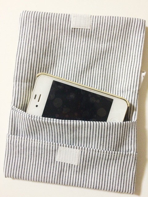 ファスナー付き 大人かわいい 移動ポケット 黒チェック・ふたなしアトリエmegumi