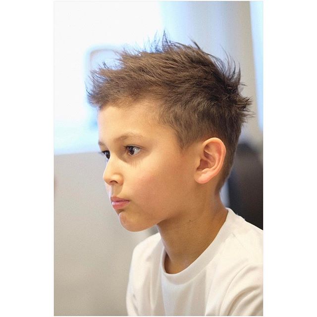 キッズカット 刈り上げは何ミリがよい？長さによる印象の違い。キッズカット東京