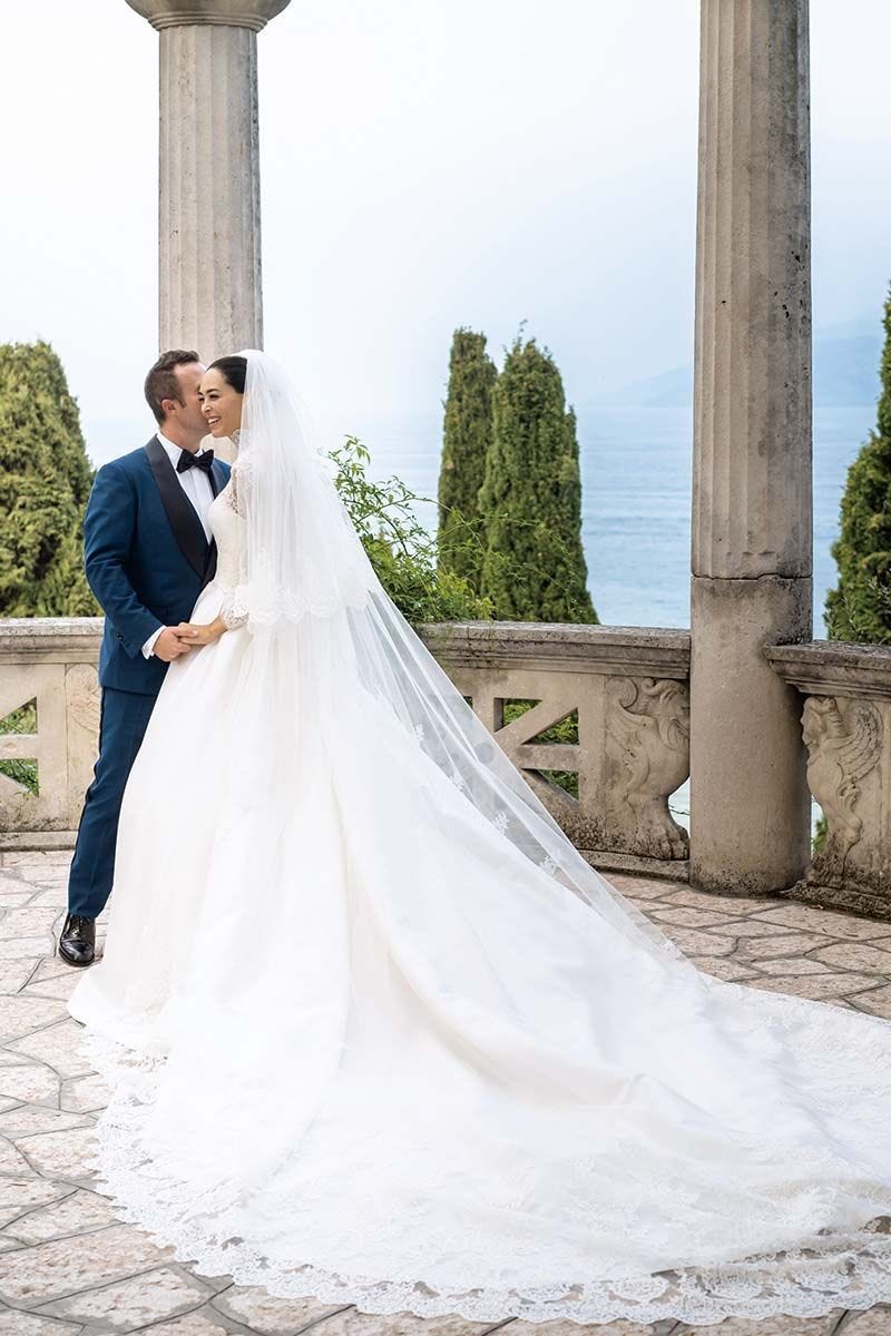 密着！ エミ・レナータの幸せウエディング。Vogue Japan