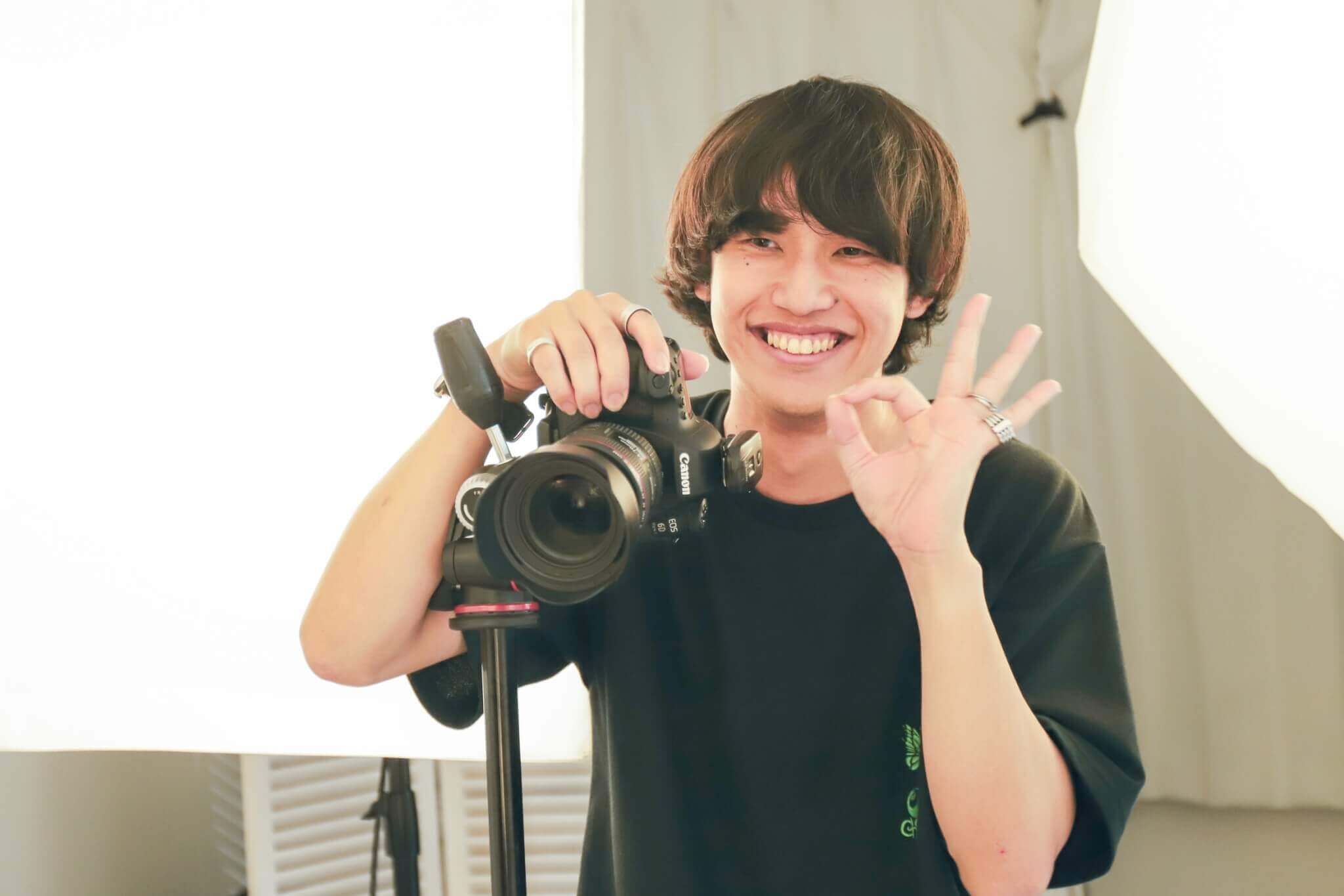 マイナンバーカードの写真、どれがいいかなぁ? 候補はこちらの①②③④📸 生後4ヶ月