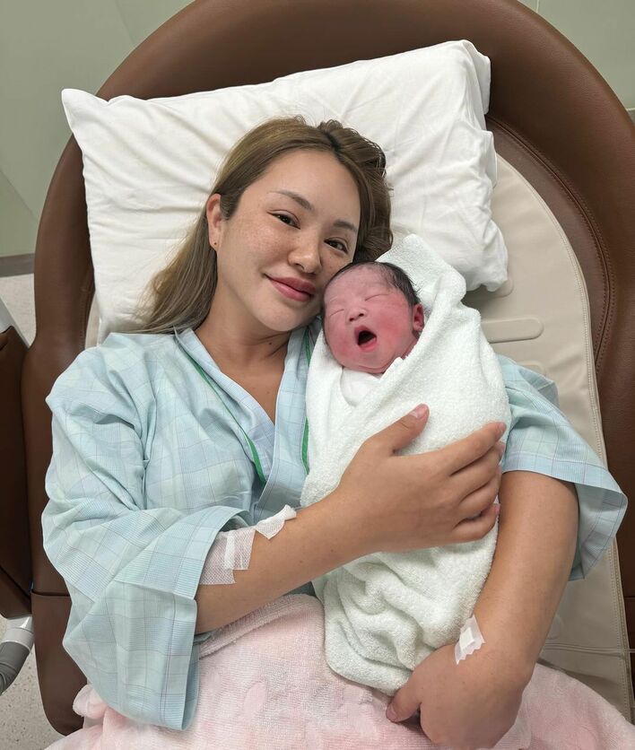 優里は幼少期の頃から音楽好きだった？子供時代やデビュー当時の画像も