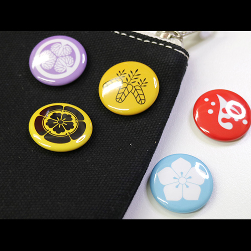 Amazon.co.jp: 家紋シール 山口菱紋 10cm x 10cm KS10-1628 : おもちゃ