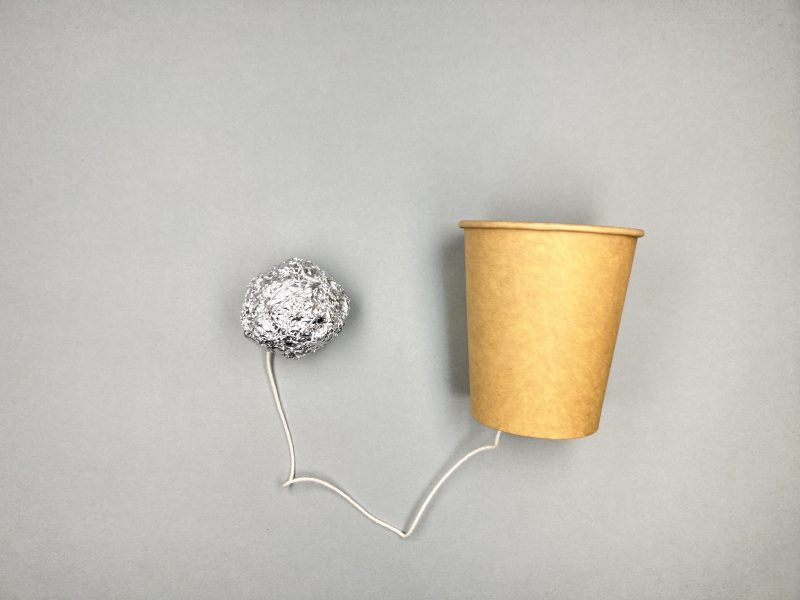 作って遊べる！簡単工作！紙コップけん玉