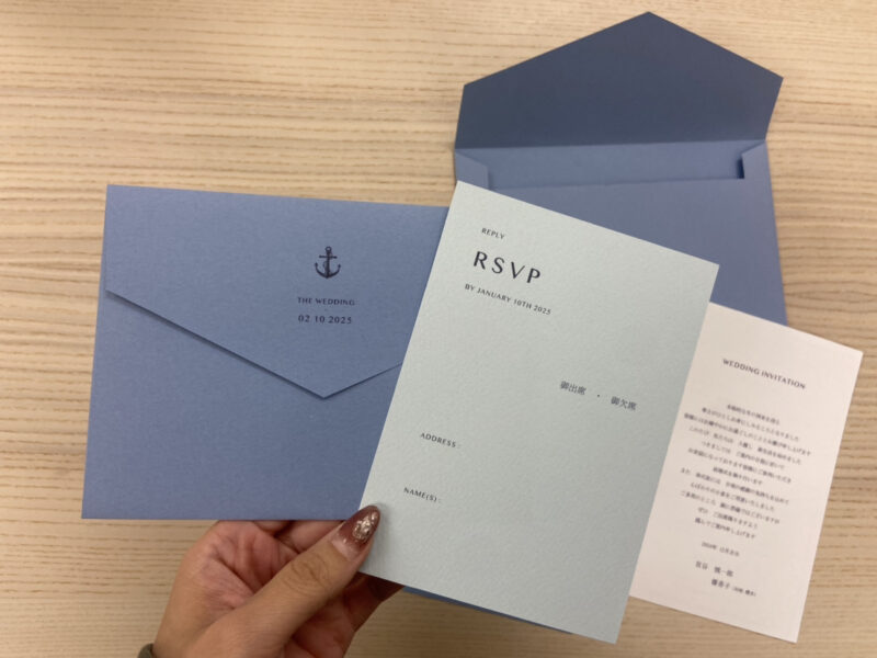 結婚式の招待状は郵便局持ち込み？ ポスト？ 送り方のマナーとスケジュール結婚式場の選び方