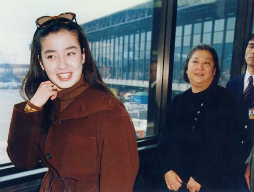 母となった宮沢りえ、2010年の抱負は実にアグレッシブ！最新の映画ニュースならMOVIE WALKER PRESS