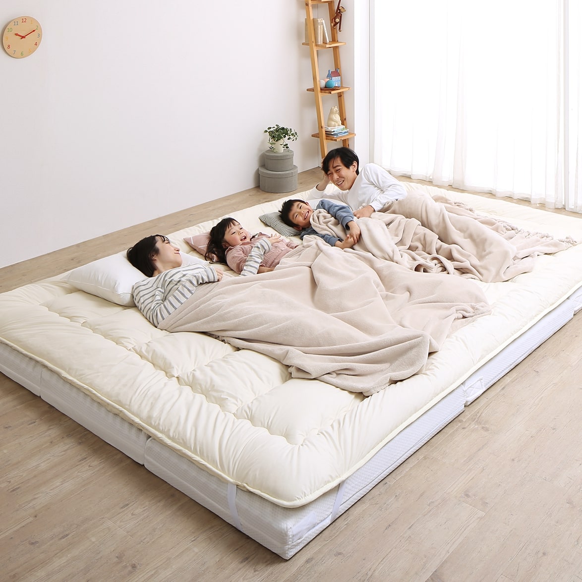 ベビー布団の隣に床置きできる、小さくて可愛い理想のメリーを買ったよ！ - Sweet+++ tea time