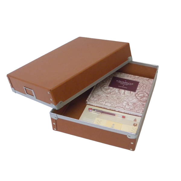 思い出をぎゅっと1つに 「本棚に立てておけるメモリアルボックス」Web限定発売ニュース詳細ナカバヤシ株式会社：アルバム・製本・シュレッダー・情報整理の総合サポータ