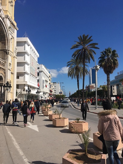 ヒジャブ、ブルカ、二カブ、アバヤ、チャドルとは？＊イスラム女性の服装 – 常見藤代 Fujiyo Tsunemi