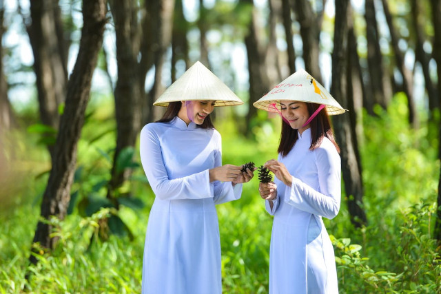 ベトナム人男性と美しい日本人女性のラブストーリー：青春の旅