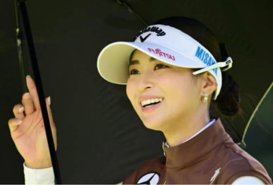 ２０歳・柏原明日架、女王イ・ボミ倒してのプロ初Ｖの″大魚”逃がす！国内女子は今季も外国パワーの幕開け。 – 児島宏のグリーン見聞記