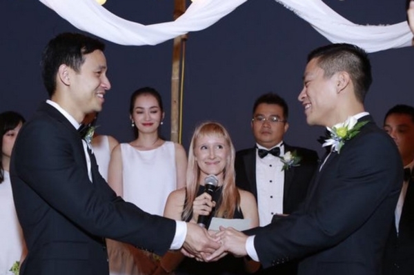 同性カップルの結婚式を担当したら ？」この日、ウエディング業界が集まった理由