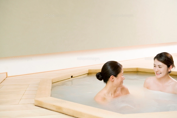 半数以上の夫婦が一緒に入浴している！メリットは節約だけじゃない!?ウーマンエキサイト