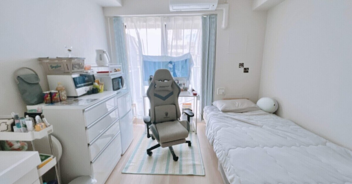 この家住んでてほんと楽しい ・ ・ ・オタク部屋オタ活シンプルインテリア ナチュラルインテリア 韓国インテリア 14畳 14畳インテリア 1ldkインテリア プロジェクター模様替えカフェテーブル 一人暮らし ひとり暮らし 一人暮らし部屋 部屋作り おうち時間