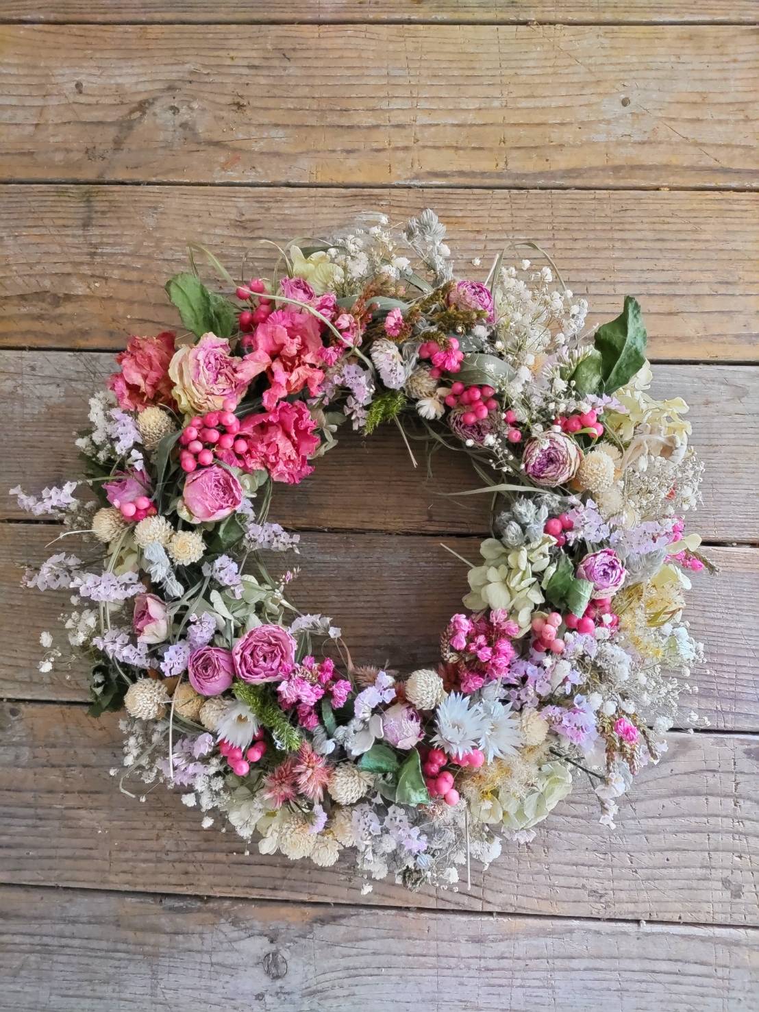 木の実とアンティークアジサイのヌーディーリース 母の日 おしゃれ お洒落 豪華 華やか 可愛い リース ハイセンス 結婚祝い 誕生日 プリザーブド フラワー ピンク 優しい 癒し 新築祝いアトリエ花うさぎ