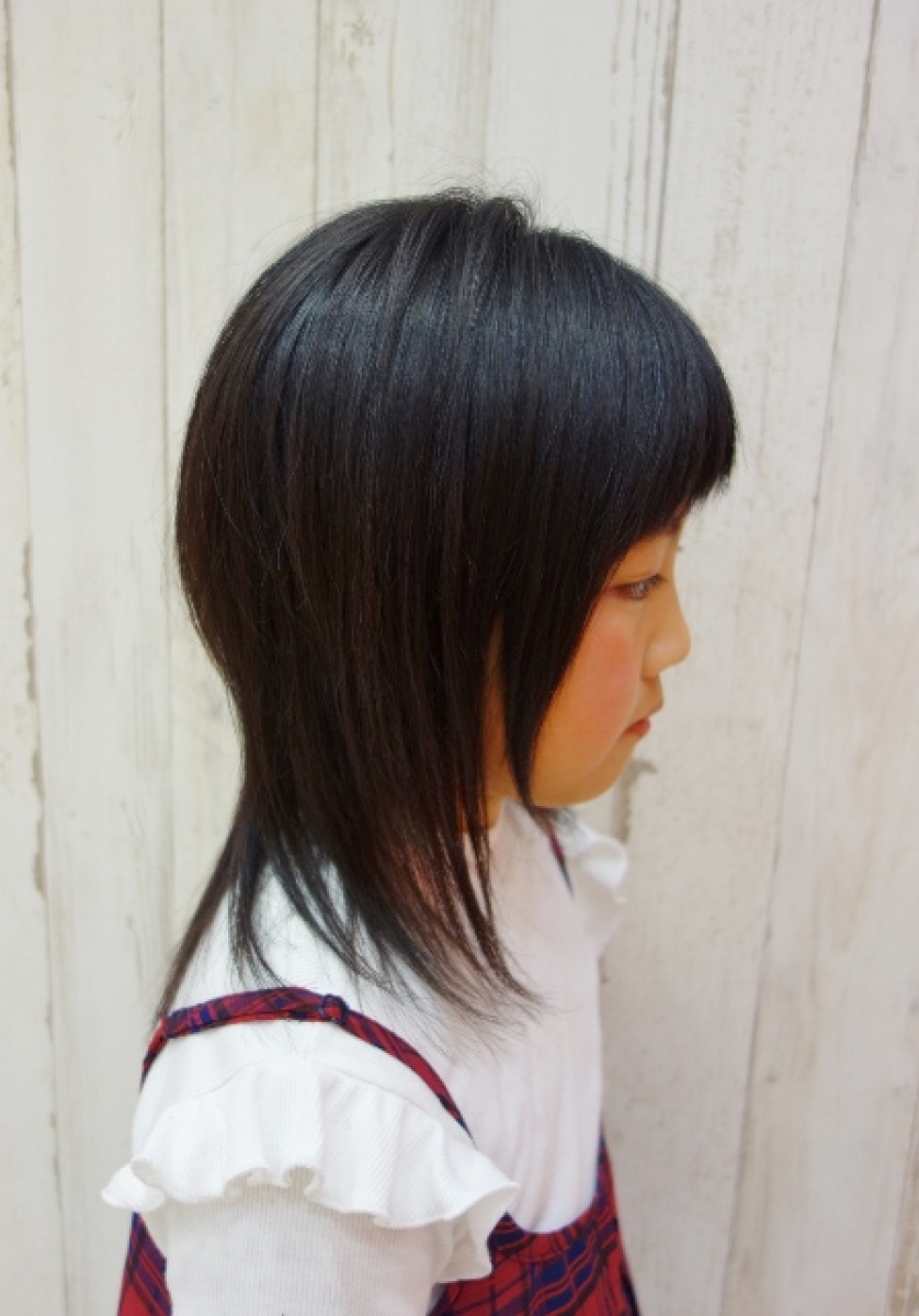 2025年版ウルフカットとは？種類の違いや人気20選・3大メリットも解説