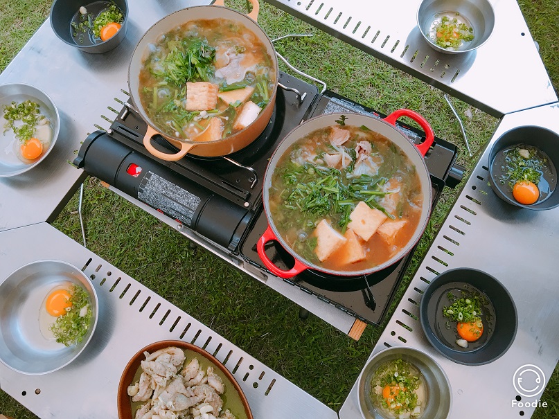 キャンプの朝ごはんはただ切ってまぜるだけ？！ アレンジ自由なミルクスープ そとごはんTAKIBI タキビ