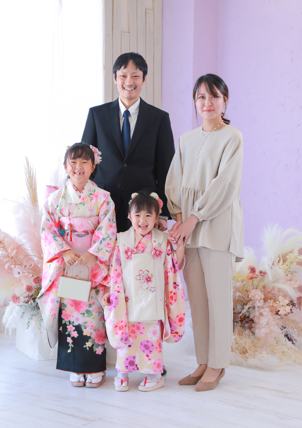 七五三の家族写真の服装は？ふぉ～とすて～しょんさいたま市大宮の氷川神社近くのアットホームなフォトスタジオ