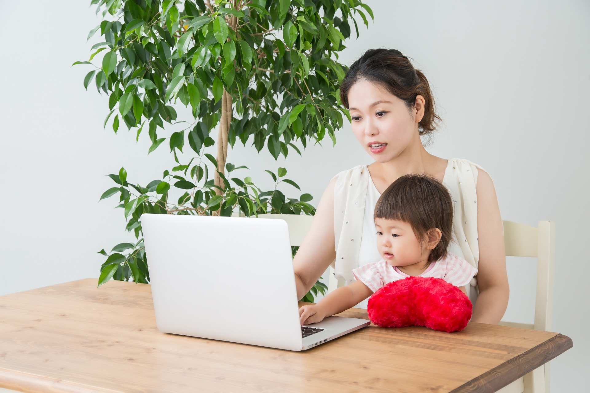 サンダルで電車に乗れる女は勝ち組！？アンミカの言葉で、どんよりした心も晴れやかに：あちこちオードリーテレビ東京・ＢＳテレ東の読んで見て感じるメディア テレ東プラス