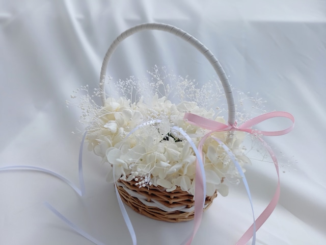 ナチュラル、リングピローかご、紫陽花オフホワイト。petal