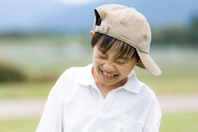 あみ na platformě X: „最近の年子兄弟です！ 仲良かったり、喧嘩したり、ライバルだったり。長男にも葛藤だとか、言葉にできない気持ちだとかがいっぱいあるの様子が行動をみていて伝わります。次男は数ヶ月前より甘えん坊になったかな。あと次男は限界パッツンになり