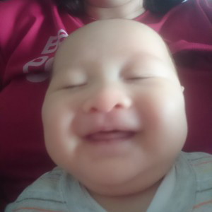 閲覧注意♡ 思わずニヤける！ベビーの変顔写真10選│AMOMA公式 母乳育児向け専門ハーブティー、アロマ、マッサージオイルAMOMAnatural care通販サイト