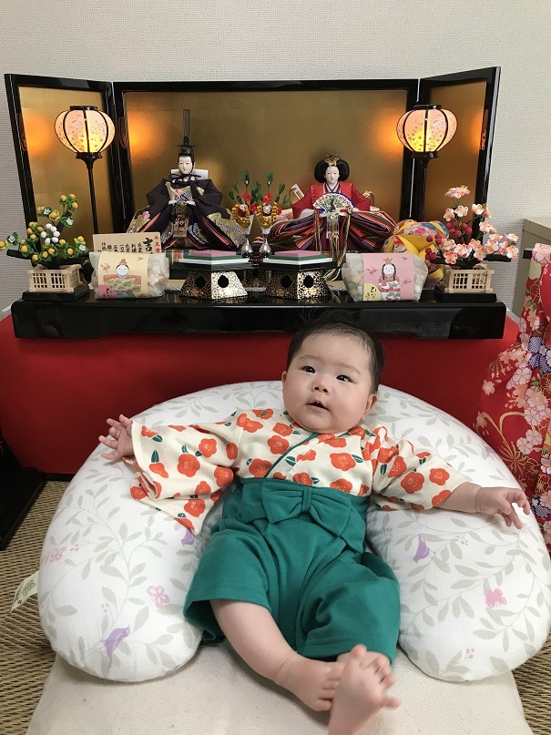 🍑桃の節句🍑 3月3日 雛祭り 女の子の初めての節句 🌸ご予約受付中🌸ひな祭りひな祭りフォト大分写真館さかえ写真スタジオsakaephotostudio大分ひな祭り赤ちゃんの写真ひな祭り撮影大分フォトスタジオ