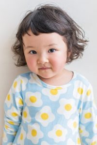 くせ毛の女の子の髪型8種！天パ・多毛をタイトに可愛くするコツkosodate LIFE 子育てライフ