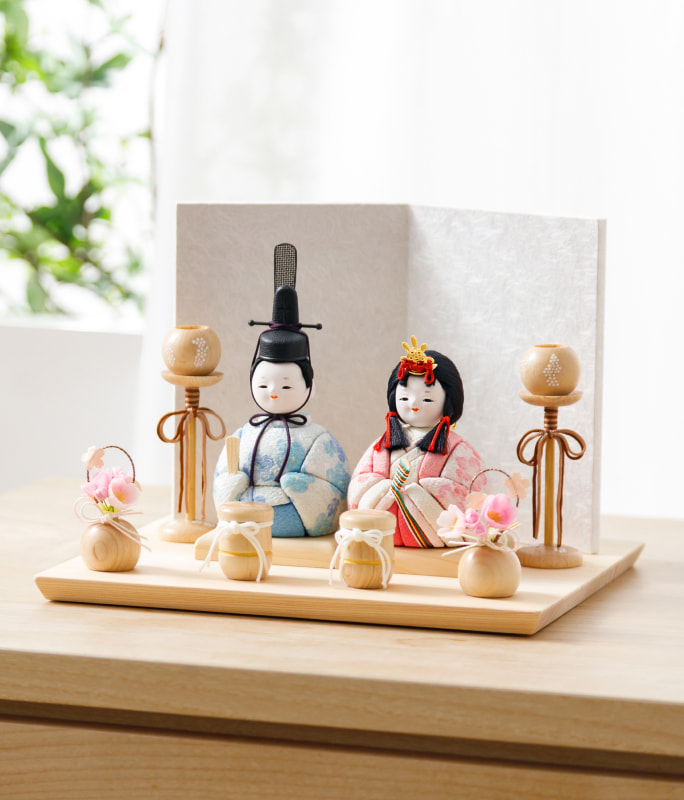 S-73 豆親王B 白枠ガラスケース飾り 燭台 桜橘 貝桶 親王飾り 雛人形 ひな人形 初節句 ひな祭り 桃の節句 小さなお雛様 コンパクト お雛様海外へのお土産 お祝い 誕生祝い プレゼント 日本伝統 日本文化 日本土産 伝統工芸株式会社 山本人形