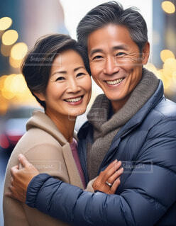 中年夫婦ポートレート - 商用利用可能な写真素材・イラスト素材ならストックフォトの定額制ペイレスイメージズ