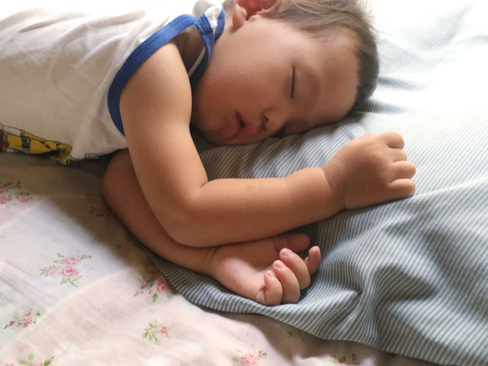 赤ちゃんのお昼寝、時間はどのくらいがいい？」ねんね環境が整うお昼寝ルーティンとは？ 米国IPHI公認・乳幼児睡眠コンサルタント たまひよ