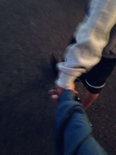 全力で女子から嫌われる！しょーもない「匂わせグラム」投稿の作り方♡APPTOPI